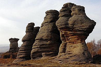 B站游戏大赏：像素风横版模拟经营种田游戏《多洛可小镇》宣传片